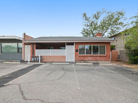 3rd image of 3808 E 5th St