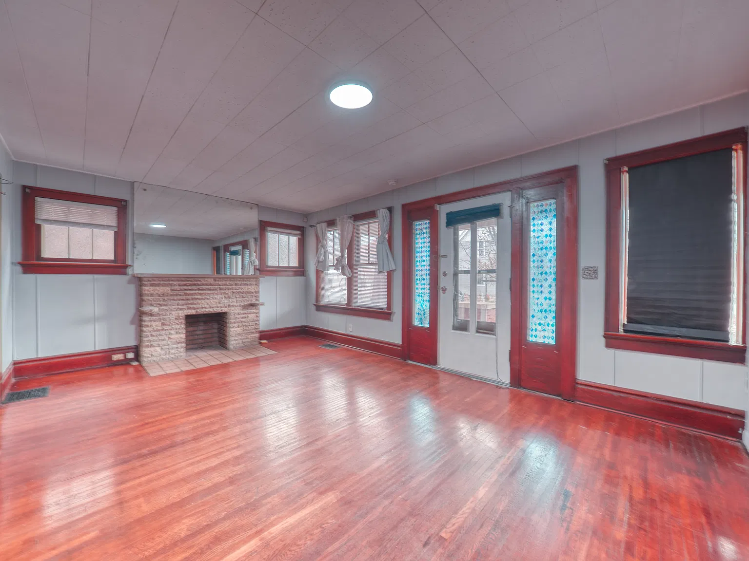 1 bed, 887 sqft, $1,100 — Photo 4