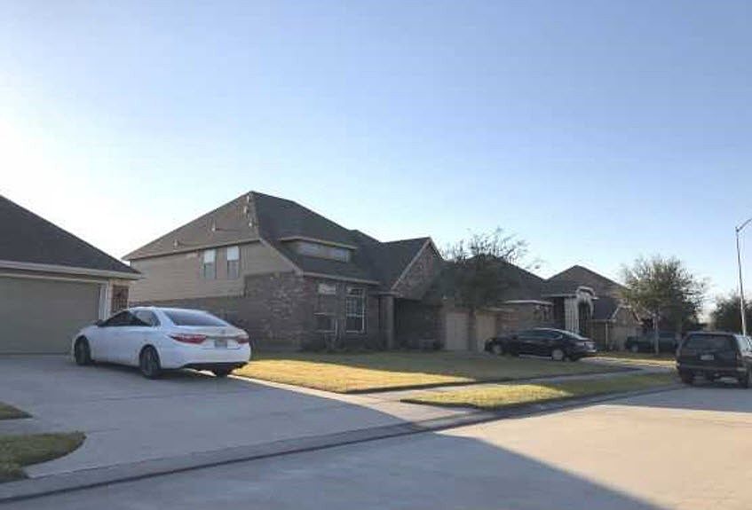2nd image of 1816 Oakbranch Dr