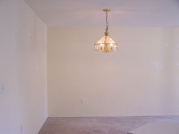 3rd image of 1318 37th St Unit 1416