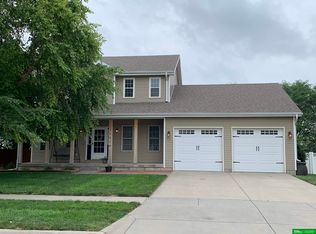 11210 N 136th Pl, Waverly, NE 68462