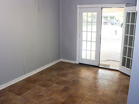 4th image of 4160 Herrington Blvd