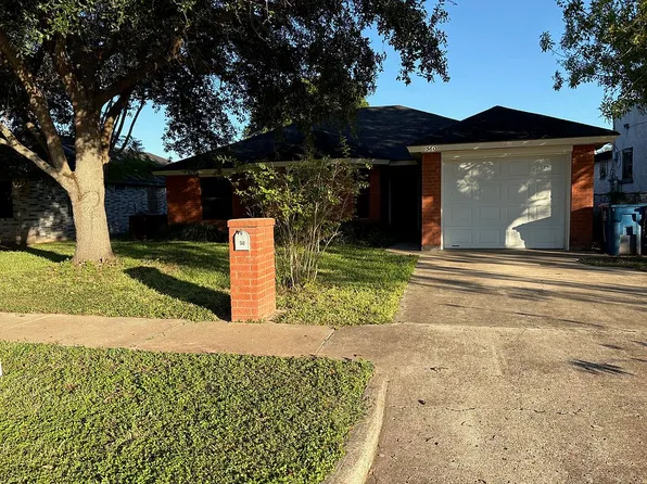 560 N Travis St, San Benito, TX 78586