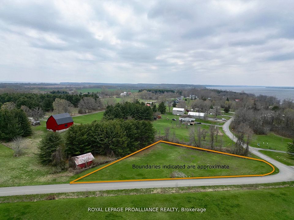 1st image of 489 Prinyers Cove Cres