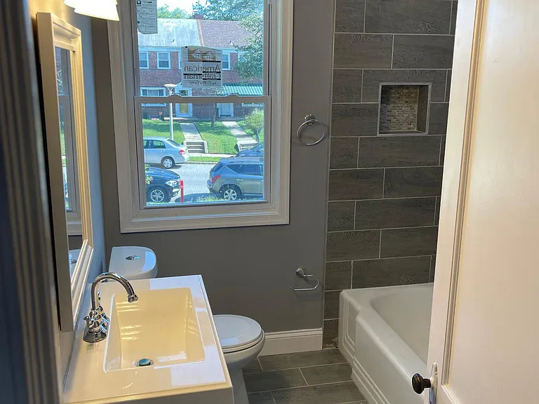 5630 Alhambra Ave — Photo 10
