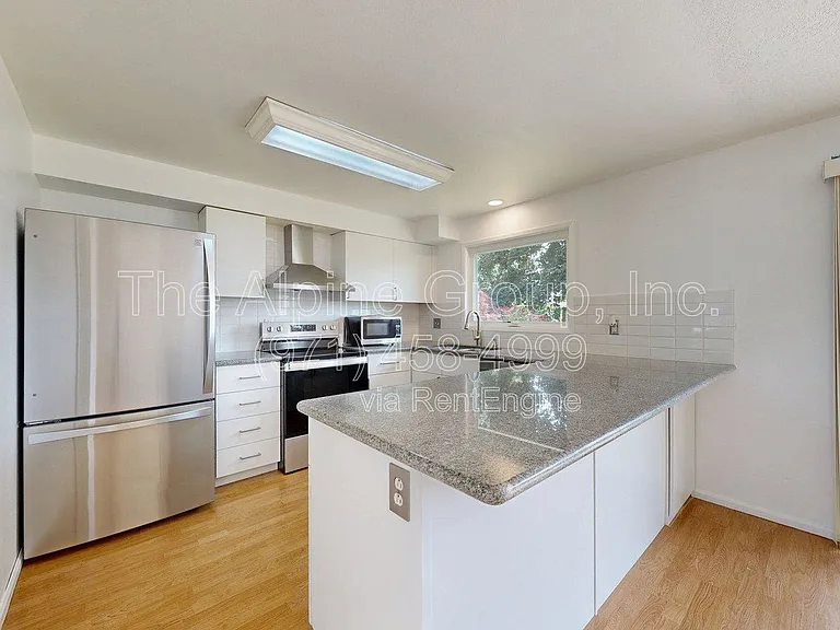 2314 SE 53rd Ave — Photo 13
