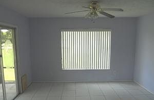 3rd image of 310 SE Dalva Ave