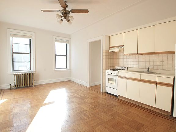 3rd image of 24-65 38th St #D7