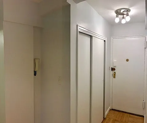 Rented by Sterling Holdings | media 8