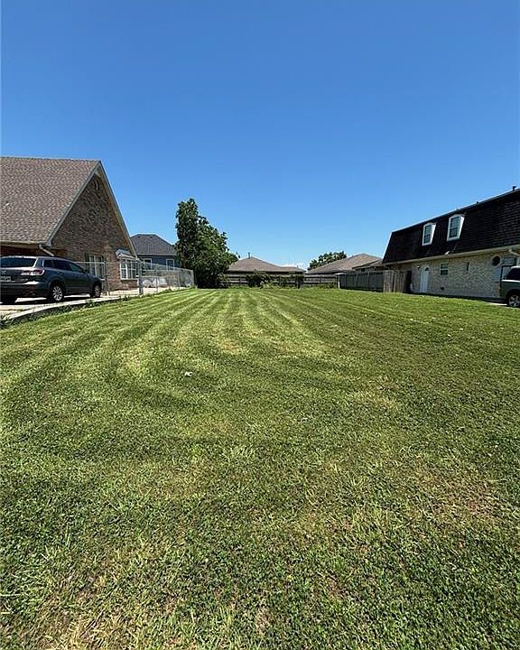 2nd image of 8541-43 Deerfield Dr