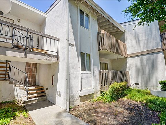 3rd image of 1661 Neil Armstrong St APT 204