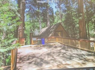 204 Burnt Mill Rd, Lake Arrowhead, CA 92352
