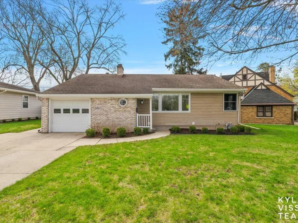 2506 Berwyck Rd SE, East Grand Rapids, MI 49506