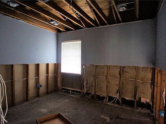5th image of 572 Marino Dr