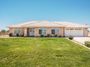 11946 9th Ave, Hesperia, CA 92345