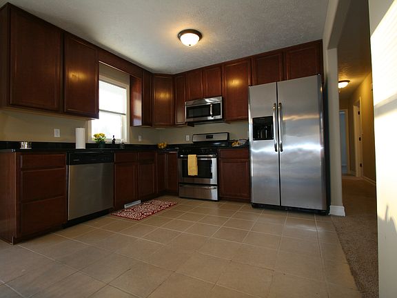 Stainless Steel Appliances 