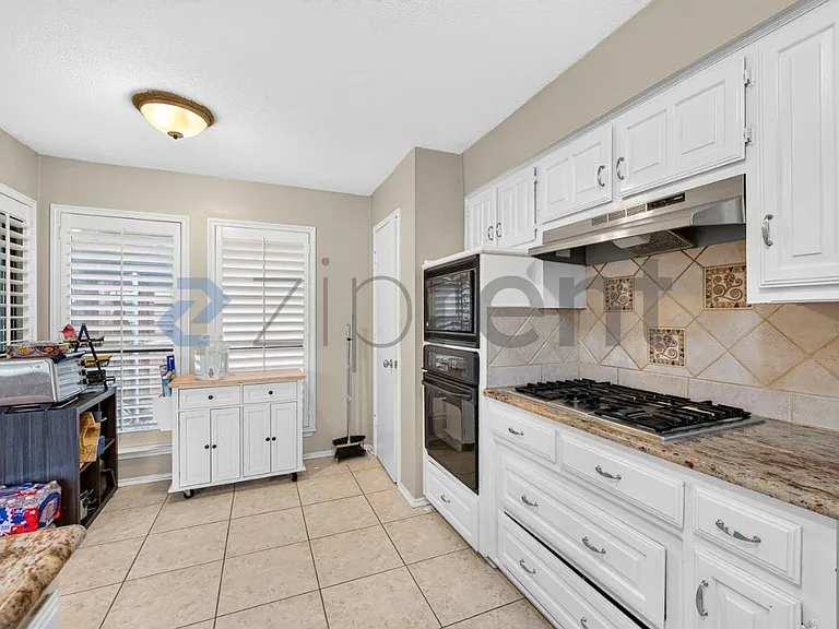 619 Quail Ln — Photo 16