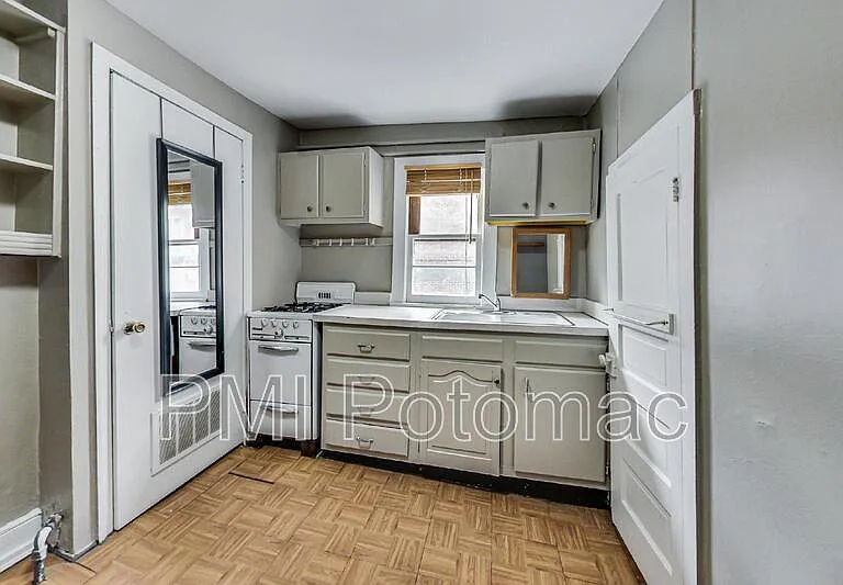 3206 O St NW #A — Photo 9