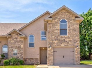 2405 S 15th Pl, Rogers, AR 72758