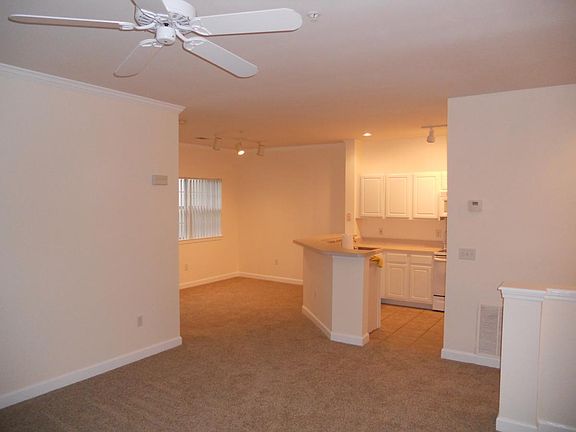 4th image of 4 Indigo Run Dr APT 1510
