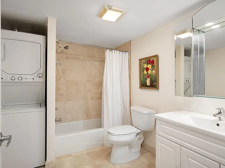 1480 Ocean Dr #4E — Photo 22