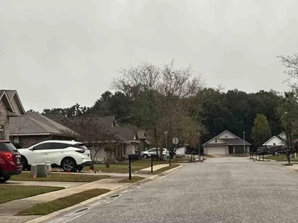 319 Amberlee Ct, Foley, AL 36535