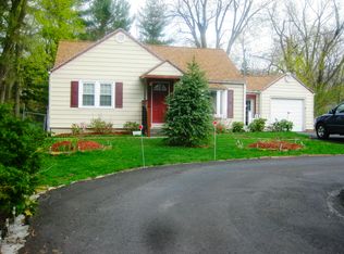 305 Old Loudon Rd, Latham, NY 12110