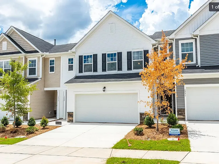 1237 Pate Farm Ln — Photo 1
