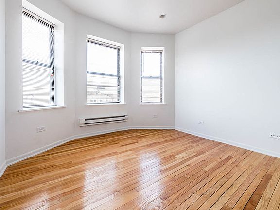 5th image of 705 S Lawndale Ave #2