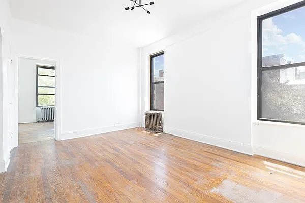 Rented by NMRE | media 8