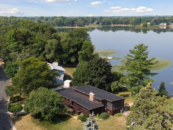 5309 Twin Lake Blvd E, Brooklyn Center, MN 55429
