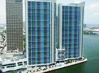 325 Biscayne Blvd #2320, Miami, FL 33130