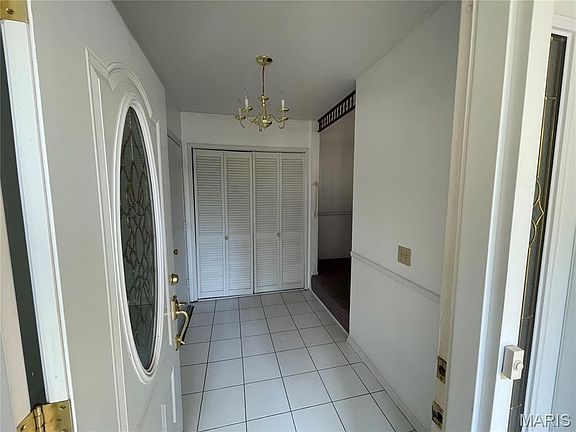 3rd image of 353 Bellestri Dr