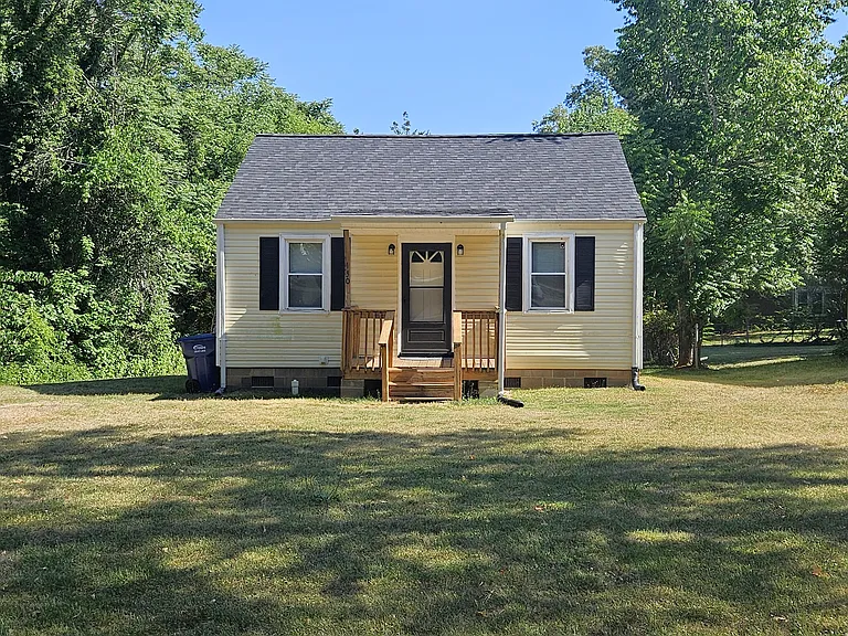 130 Court St — Photo 1