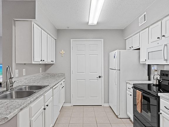 4th image of 4030 Dancing Cloud Ct Unit 339