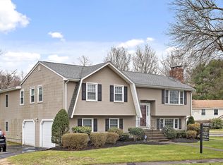 40 Brewster Dr, Needham, MA 02492