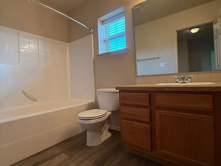 9904 Mia Ln — Photo 22