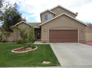 983 Boxwood Ln, Lemoore, CA 93245