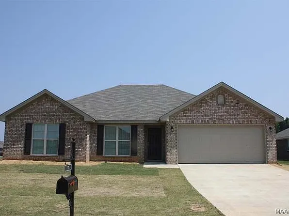 17 Landing Pl, Wetumpka, AL 36092