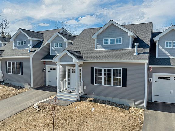 2nd image of 98 Brook Hill #98