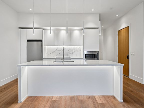 5th image of 225 E Bayaud Ave #6524716