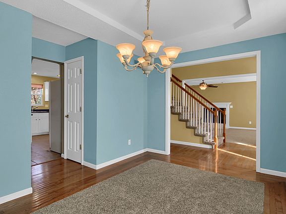 4th image of 1021 Chancellor Dr