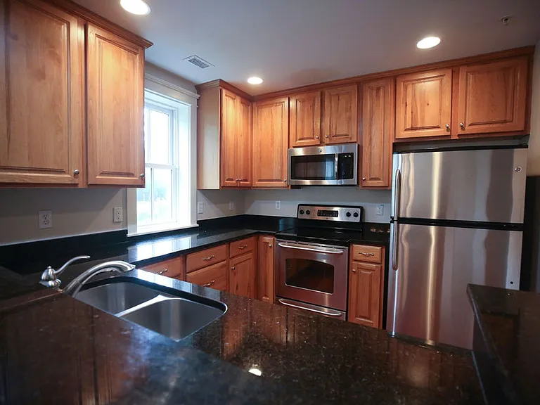 720 S Shelmore Blvd #200 — Photo 9