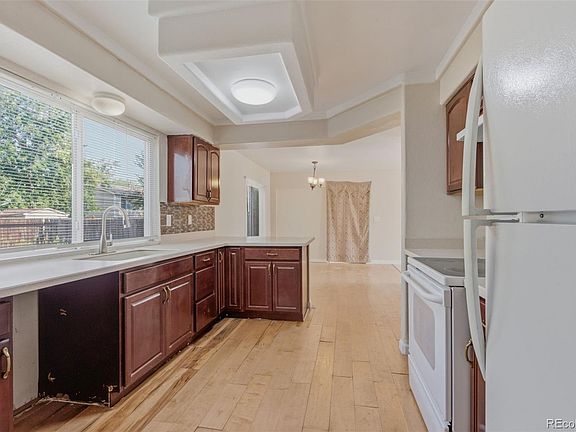 5th image of 4654 Flanders Way