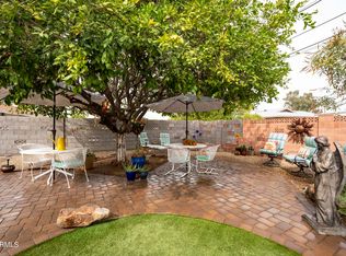 10746 W Canterbury Dr, Sun City, AZ 85351