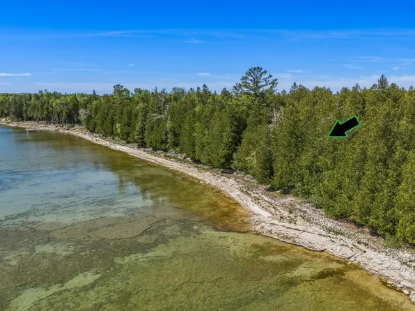S Appleport Ln, Sister Bay, WI 54234