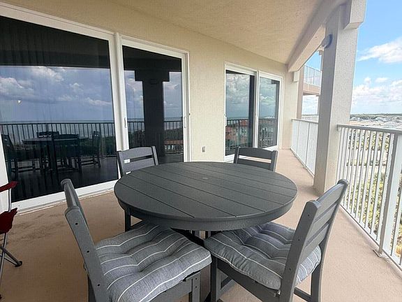 4th image of 104 SURFVIEW Drive #1502