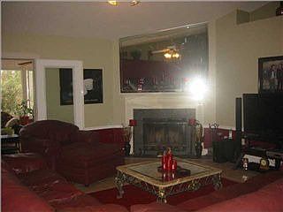 2nd image of 2561 Southern Oaks Dr