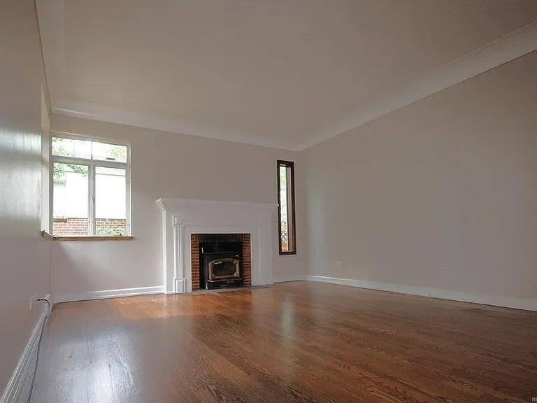 2025 S Adams St — Photo 6