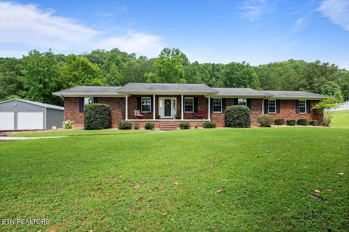 756 Old Lake City Hwy, Rocky Top, TN 37769 | Zillow